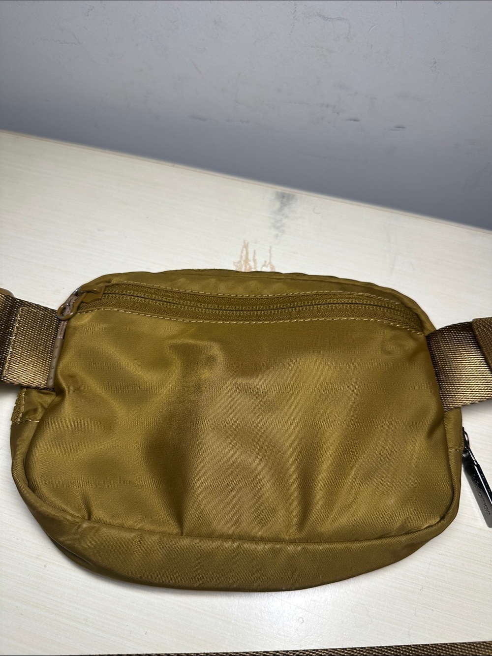Lululemon Athletica dark Tan Belt crossbody adjustable Bag - Picture 3 of 7